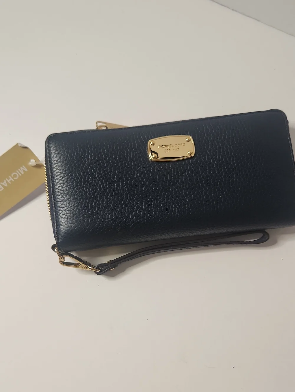 Michael Kors Jet Set Travel Coninental Pebbled Leather Wristlet Wallet Nwt